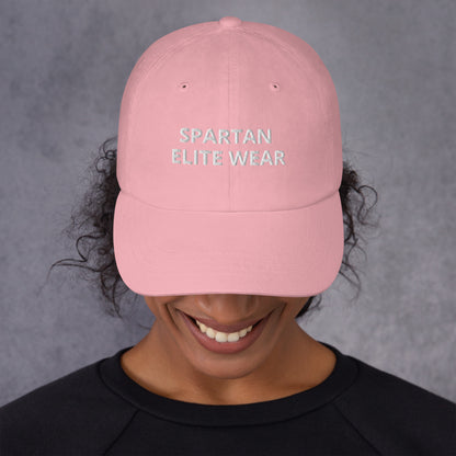 Casquette HELION - Casquette SEW Brodée Édition Limitée, couleur rose, symbole de l'élite Spartan Elite Wear.